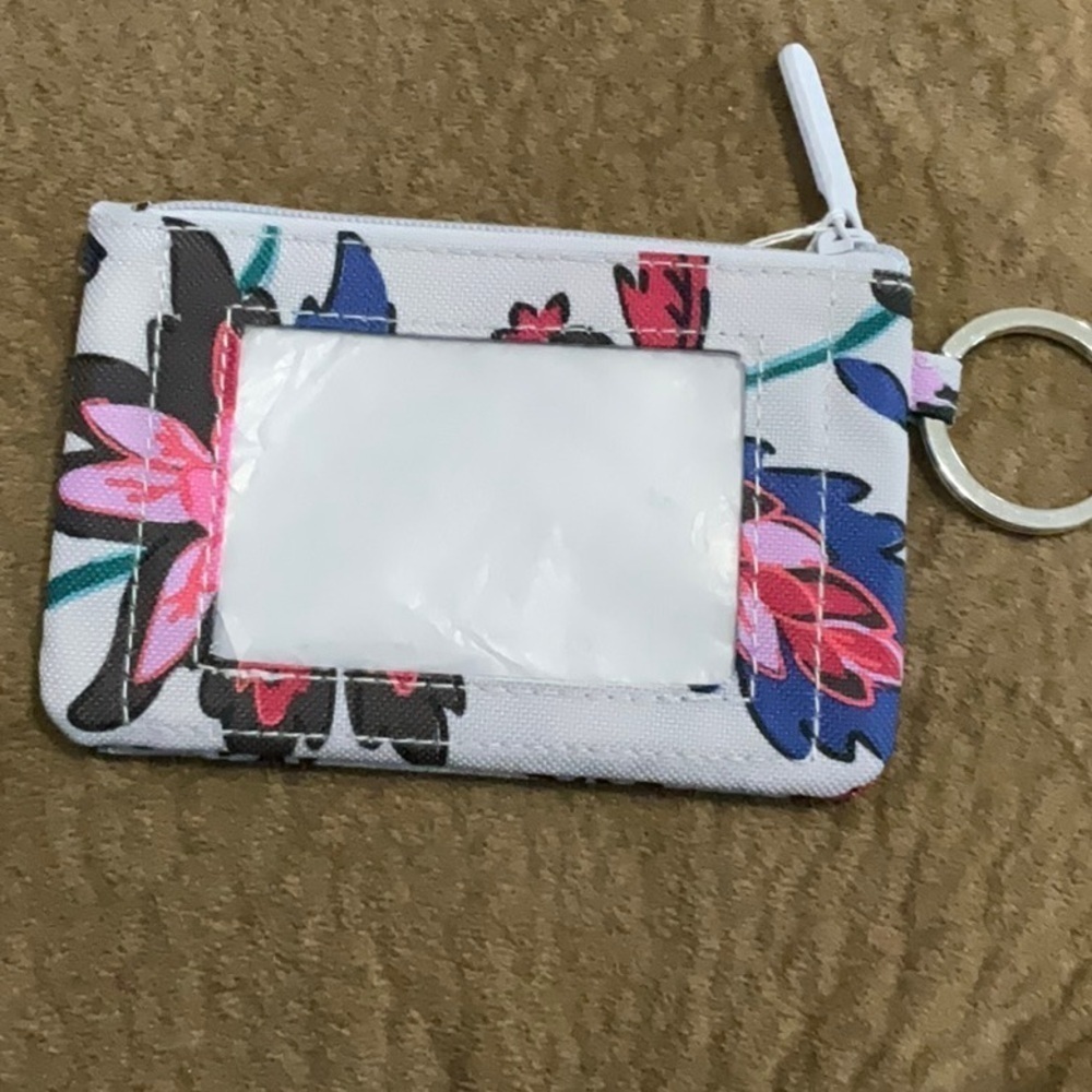 Vera Bradley Lighten Up Floral ID Card Holder Keychain in Vineyard Floral